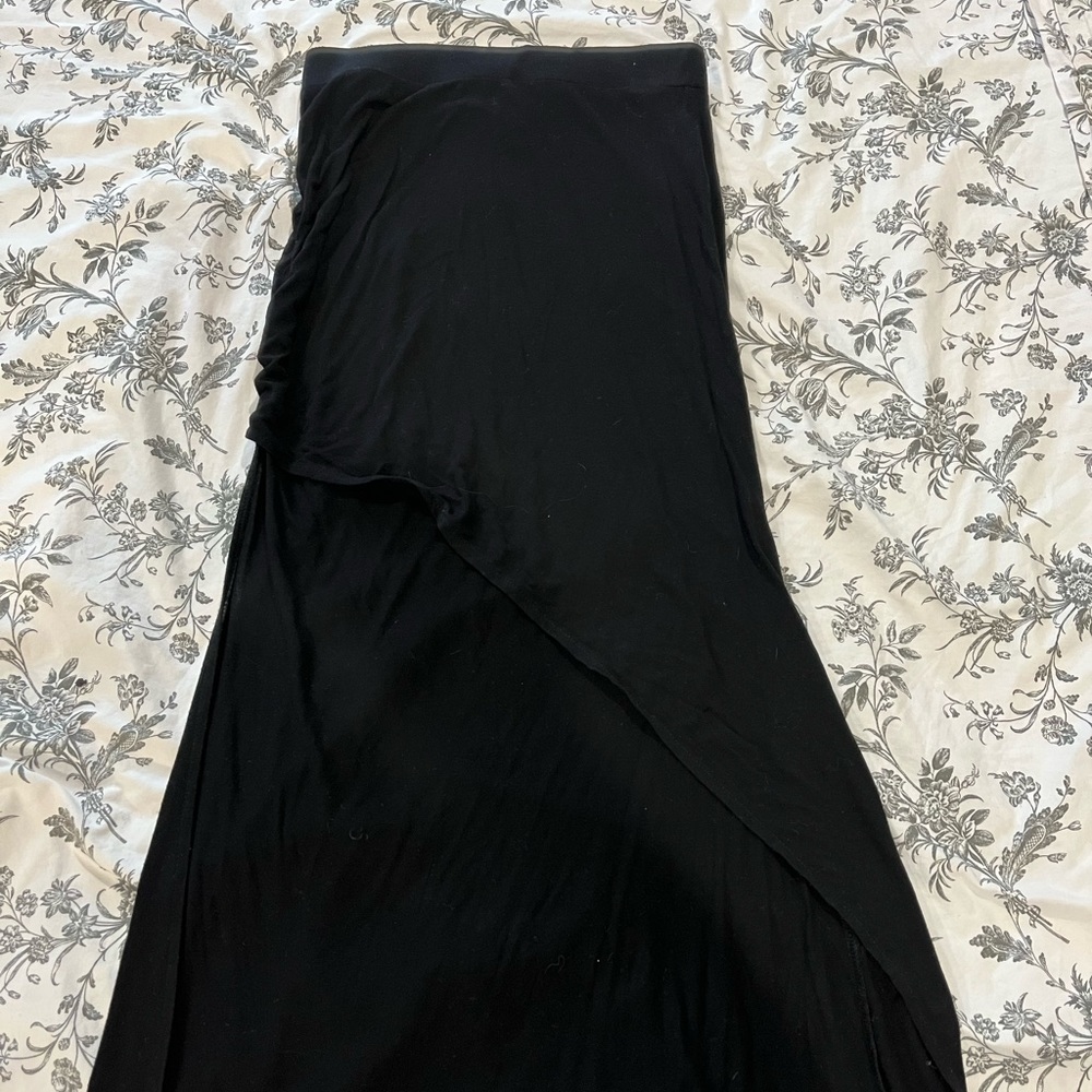 Bebe Asymmetrical skirt